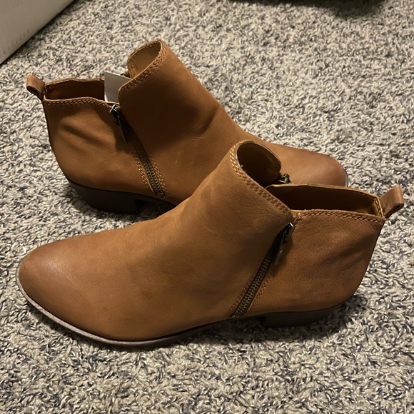 Lucky Brand Booties - Picture 6 of 7
